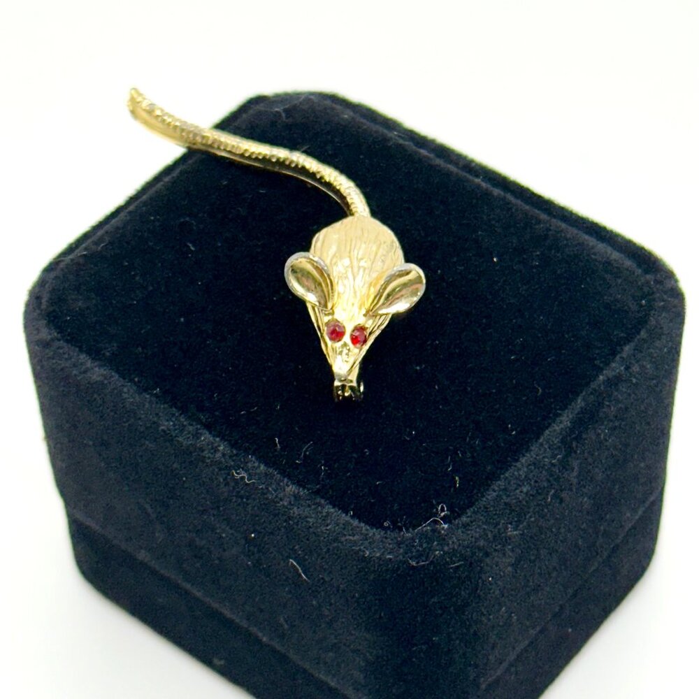 Vintage Gold Tone Mouse/Rat with Moving Tail, Red Rhinestone Eyes Pin Brooch